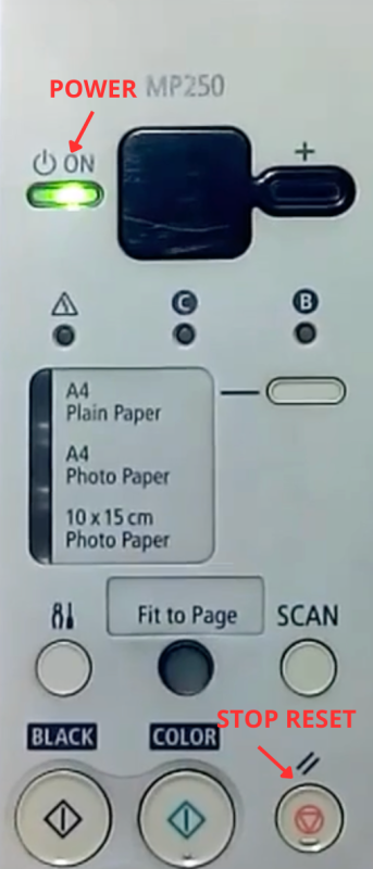 Panel sterowania drukarki Canon PIXMA MP250 z oznaczonymi przyciskami Power i Stop/Reset